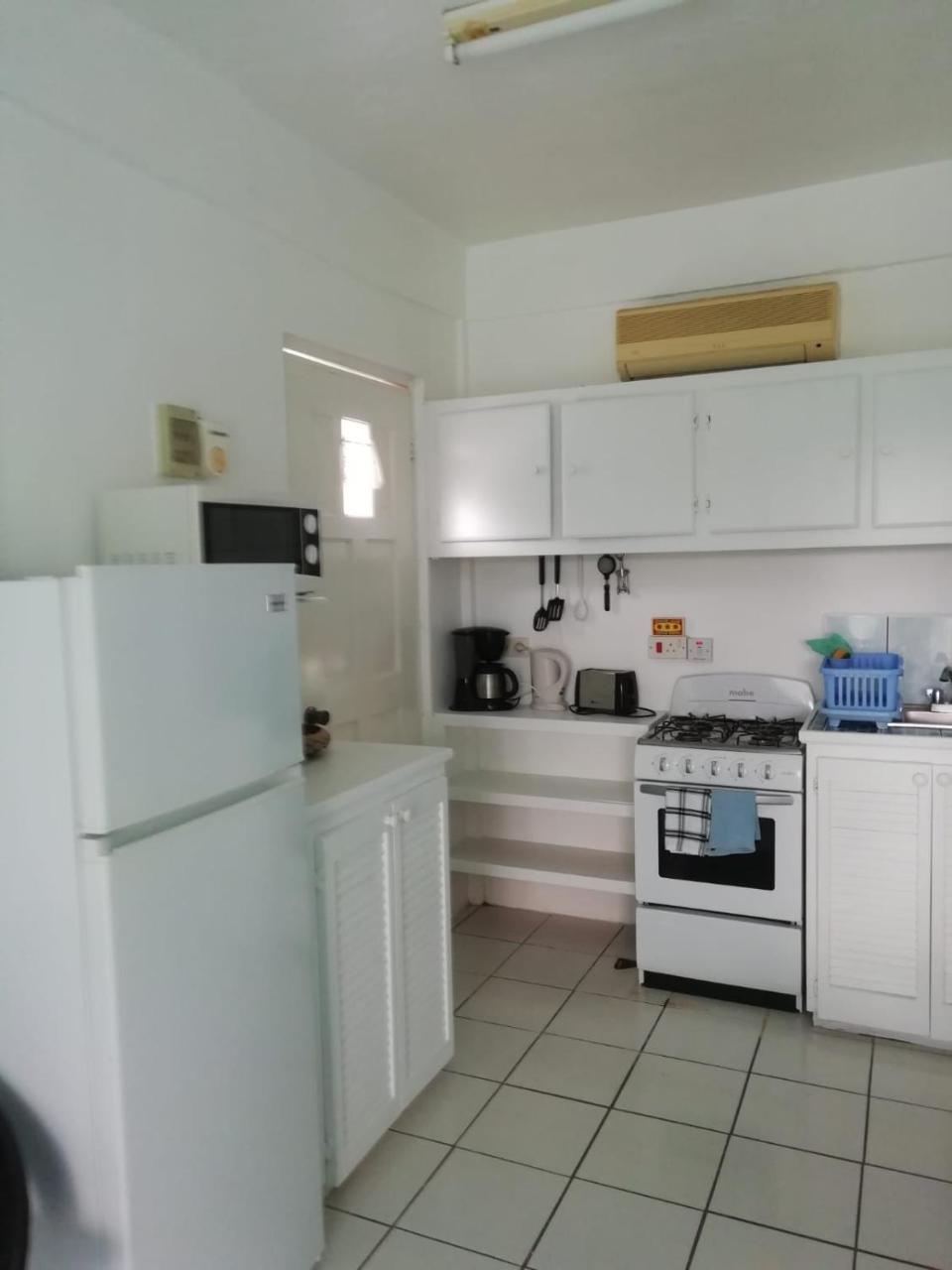 Apartment Espoir คาสทรีส ภายนอก รูปภาพ